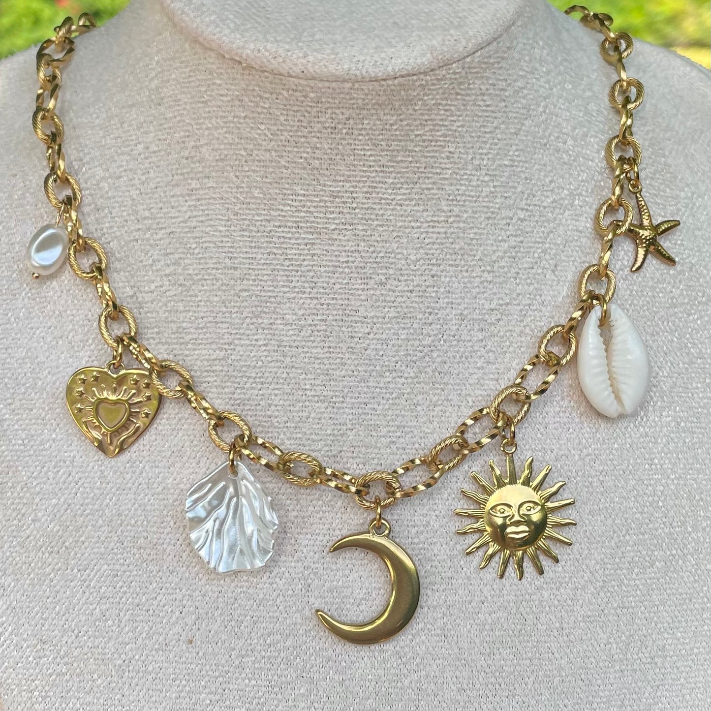 Collier Lorine